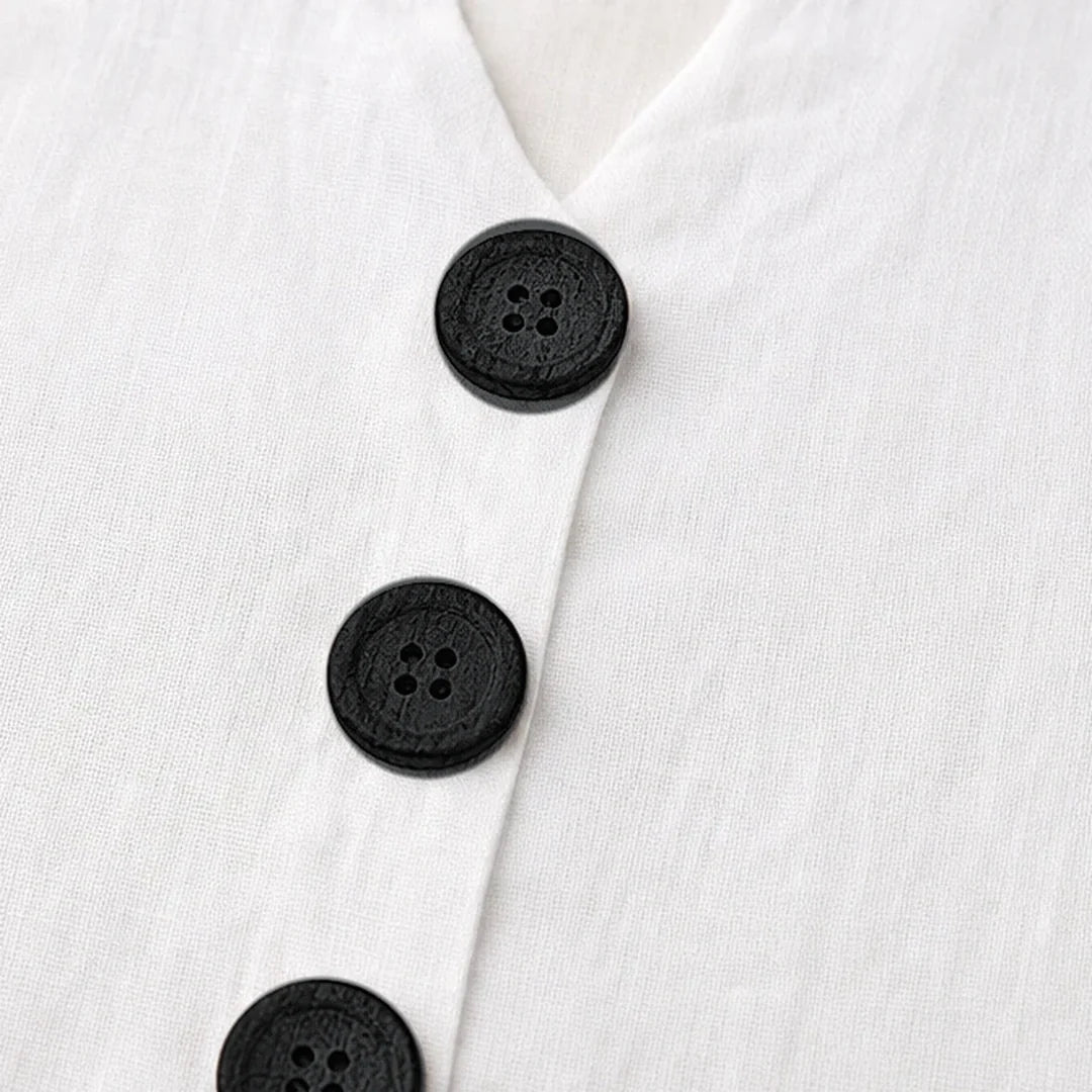 Lunelle – Sleeveless Linen V-Neck Tank with Buttons