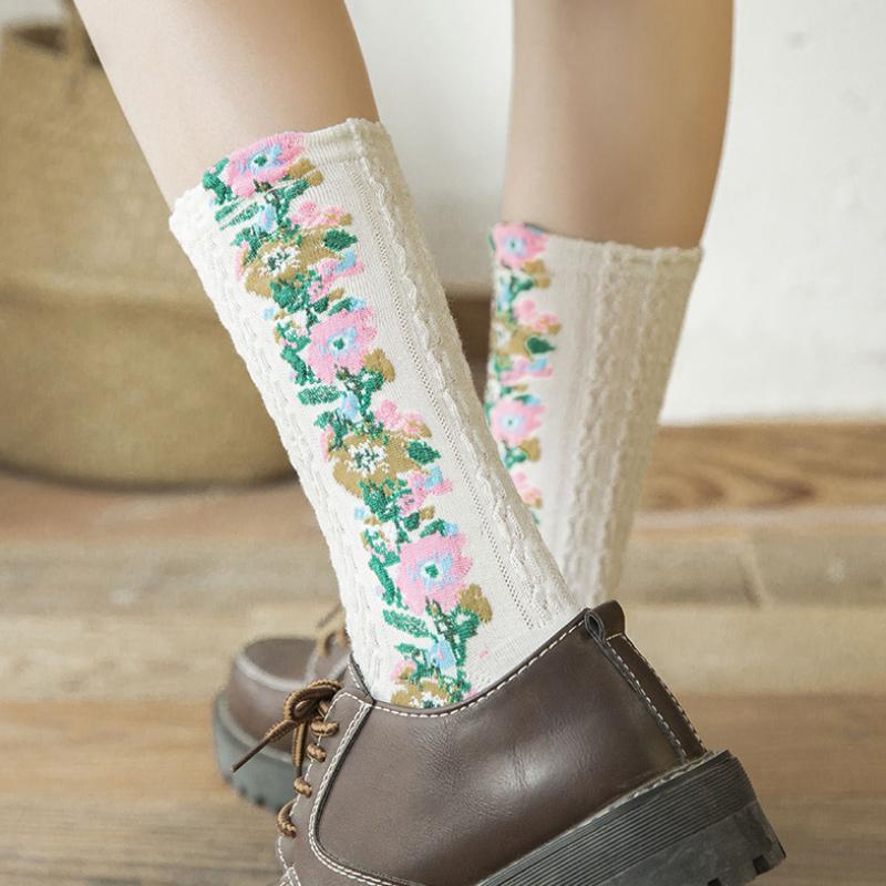 Sorellea - Women's Vintage Floral Embroidered Socks