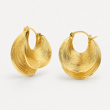 Lumetta – Statement Earrings That Won't Weigh You Down