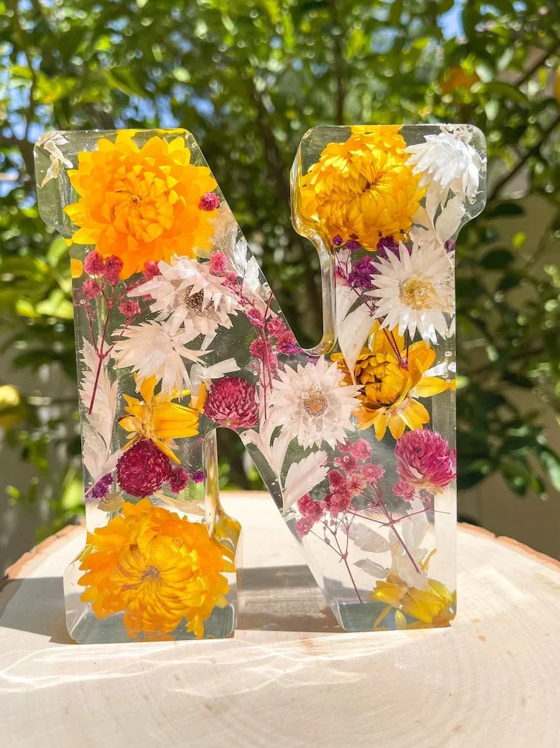 Florenza - Personalized Resin Floral Letter Light for Mum