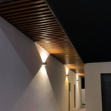 Glindra – Modern Touch-Activated Cube Wall Light