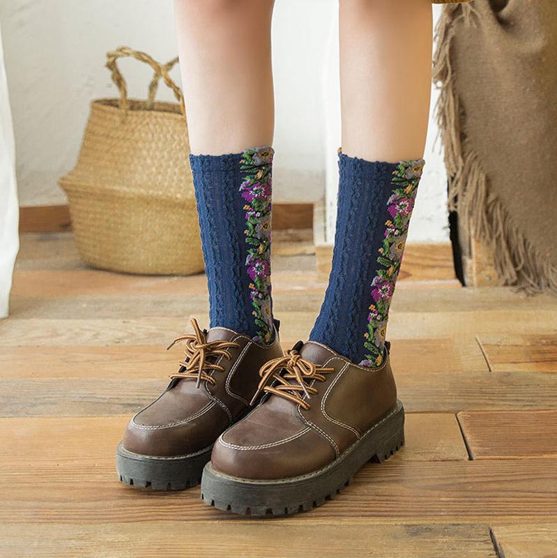 Sorellea - Women's Vintage Floral Embroidered Socks