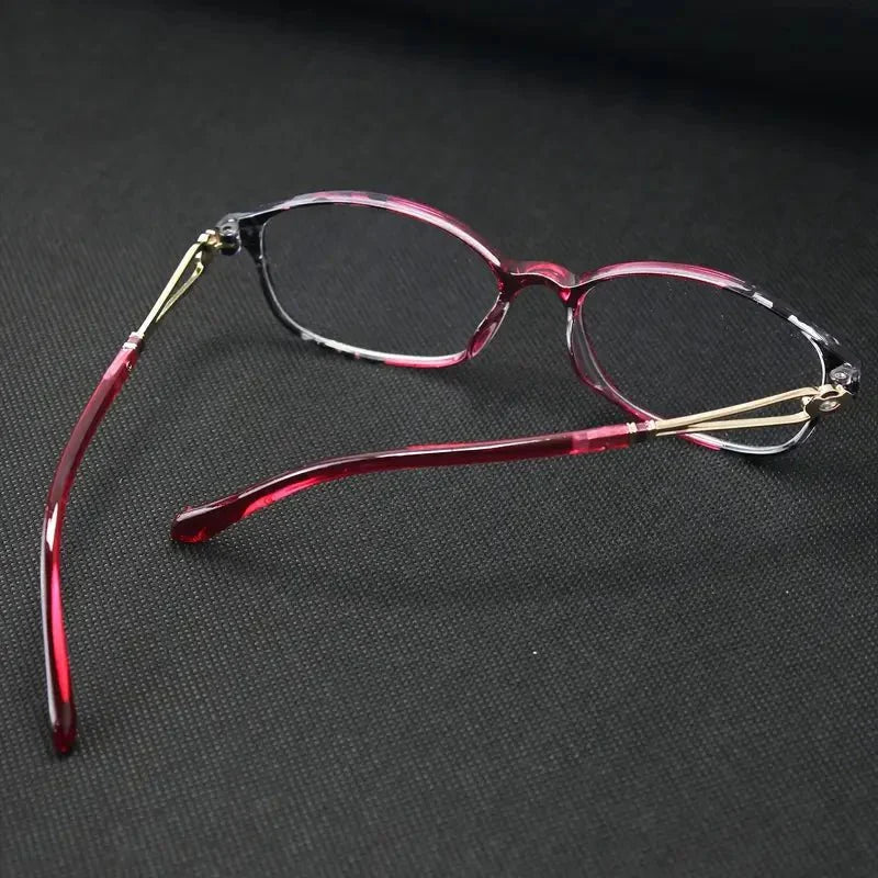 Lumora - Sleek Metal Readers with Blue Light Filtering (40% Off)