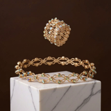 Reveria – Foldable Zirconia Ring to Bracelet