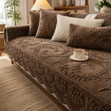 Hovela – Plush Non-Slip Couch Cover with Botanical Texture