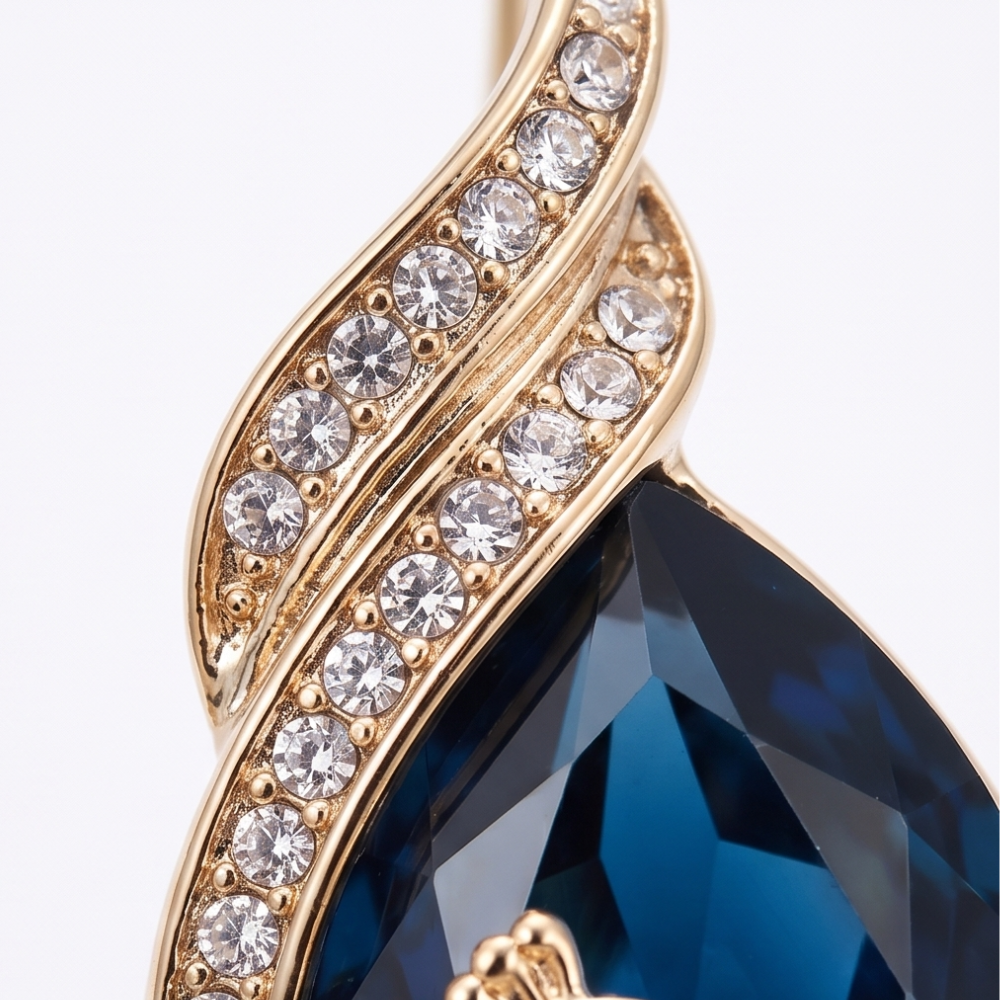 Lunavia – Sapphire Drop Earrings