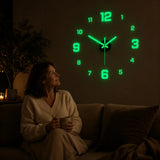 Halovana – Glow-in-the-Dark DIY Wall Clock, Frameless 3D Modern Home Decor