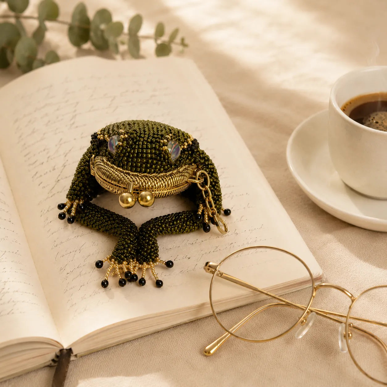 Ribbita – Beaded Frog Coin Purse