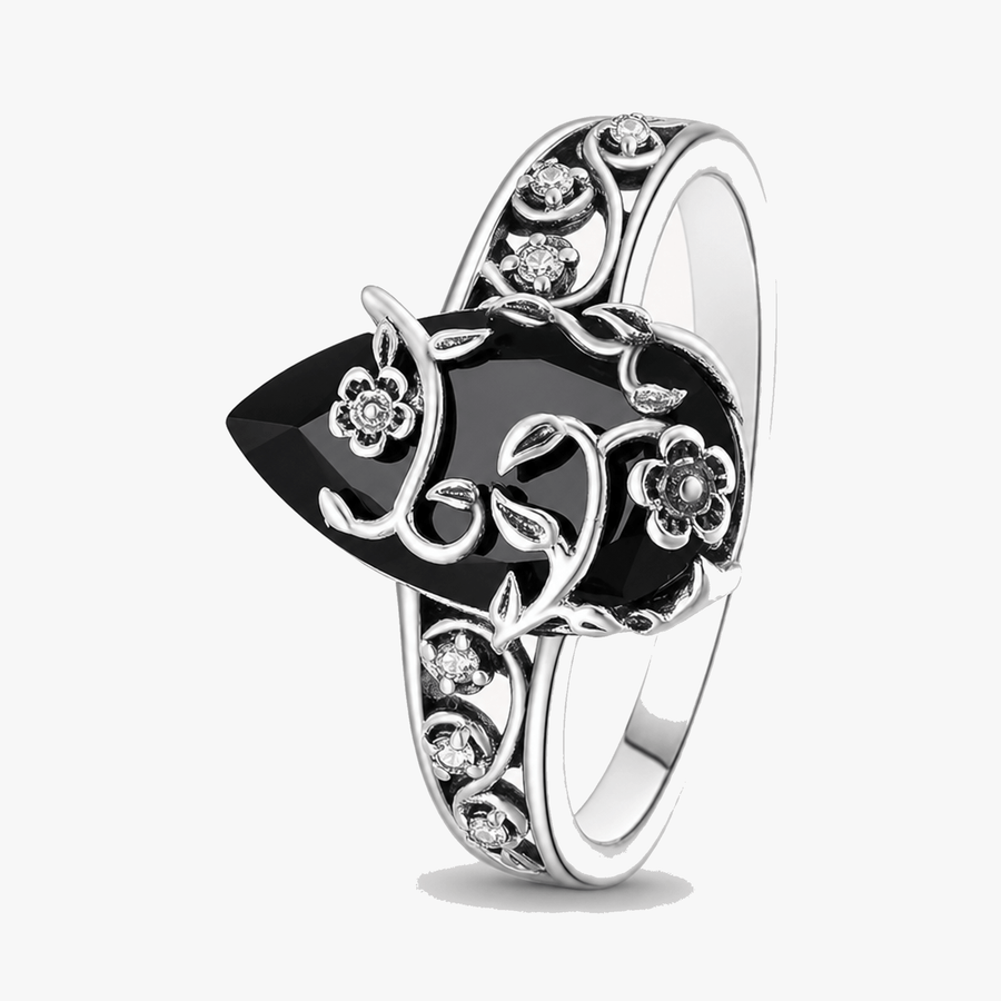 Noireva – Vintage Filigree Vine Ring
