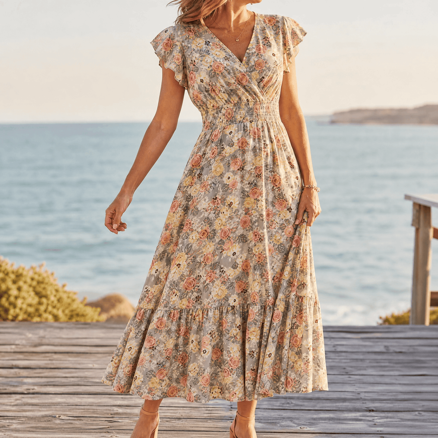 Florenza – Women's Floral V-Neck Smocked Midi Dress