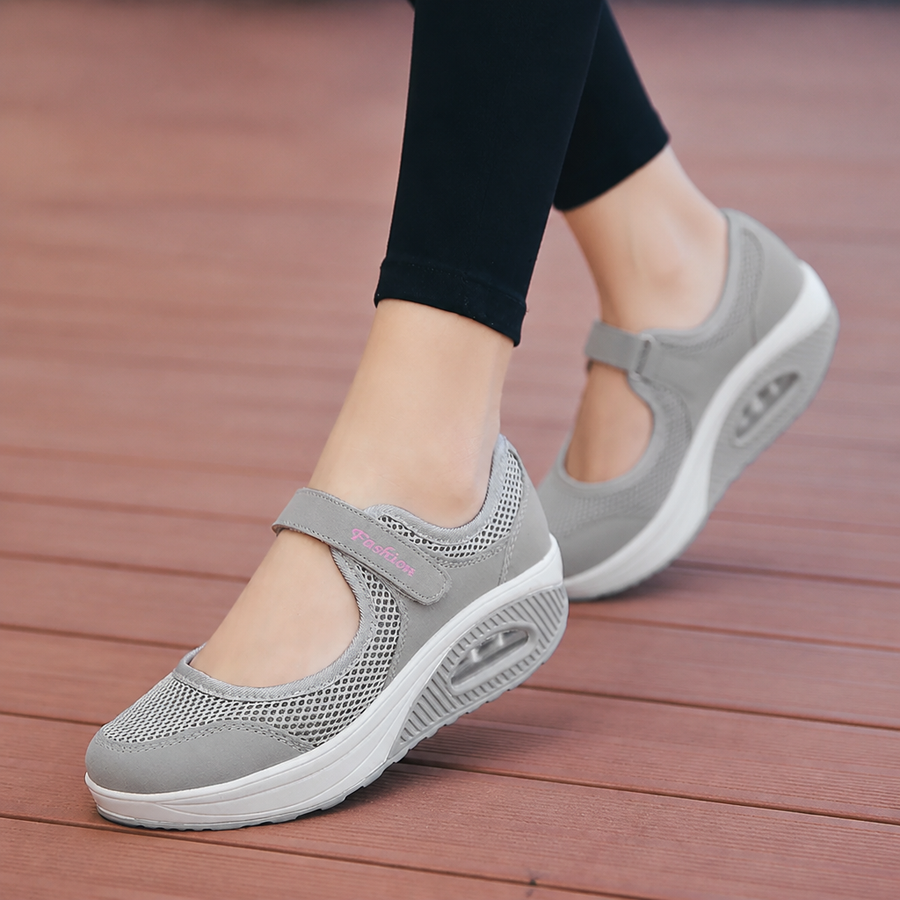 Wearbella – Flats That Flex With Swelling