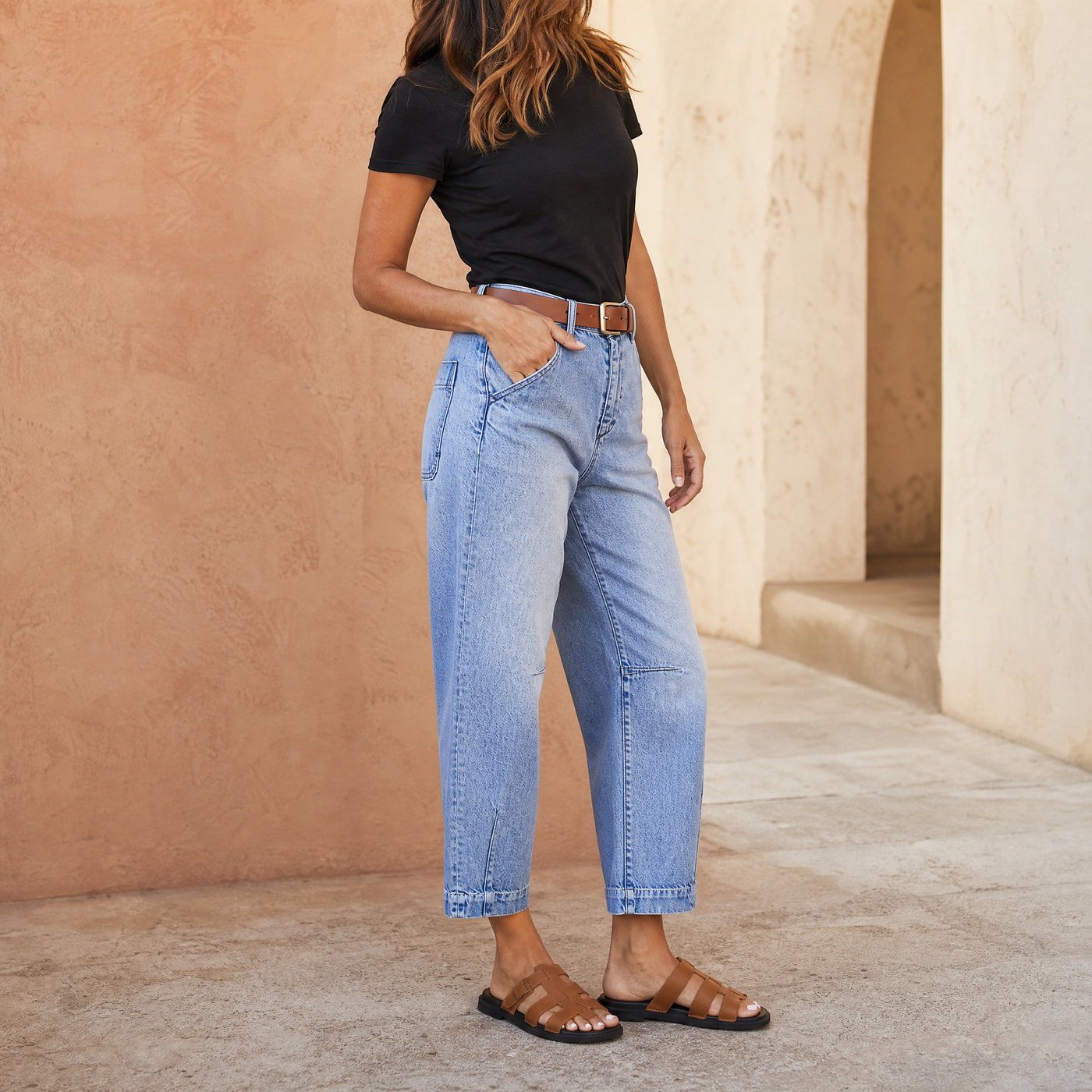 Veluna – Women's High-Waist Barrel-Leg Cropped Jeans