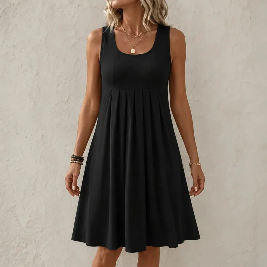 Solelia – Pleated Empire-Waist Sleeveless Summer Dress