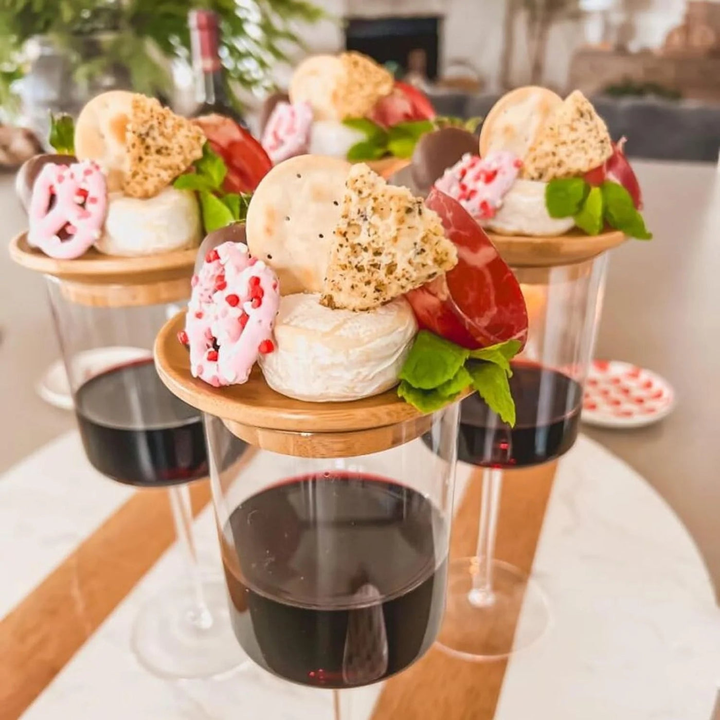 Florenza – Elegant Bamboo Wine Glass Toppers, 4-Pack