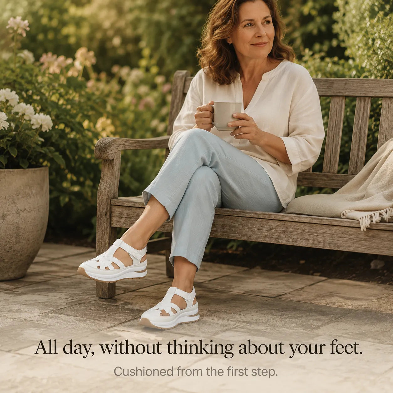Velora – Cushioned Platform Sandals with Adjustable Strap for All-Day Comfort