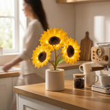 Solara – Rechargeable Sunflower Table Lamp