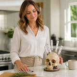 Osseo – Skull Knife Holder That Turns Storage Into Display