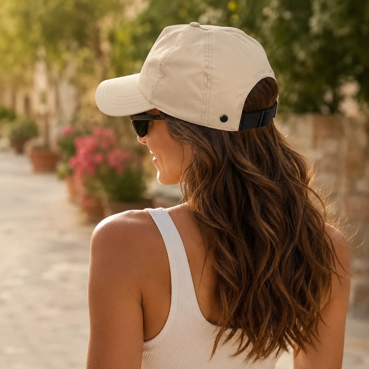 Solera – Wide-Brim Foldable Sun Hat with UPF 50+ Protection and Adjustable Back Strap