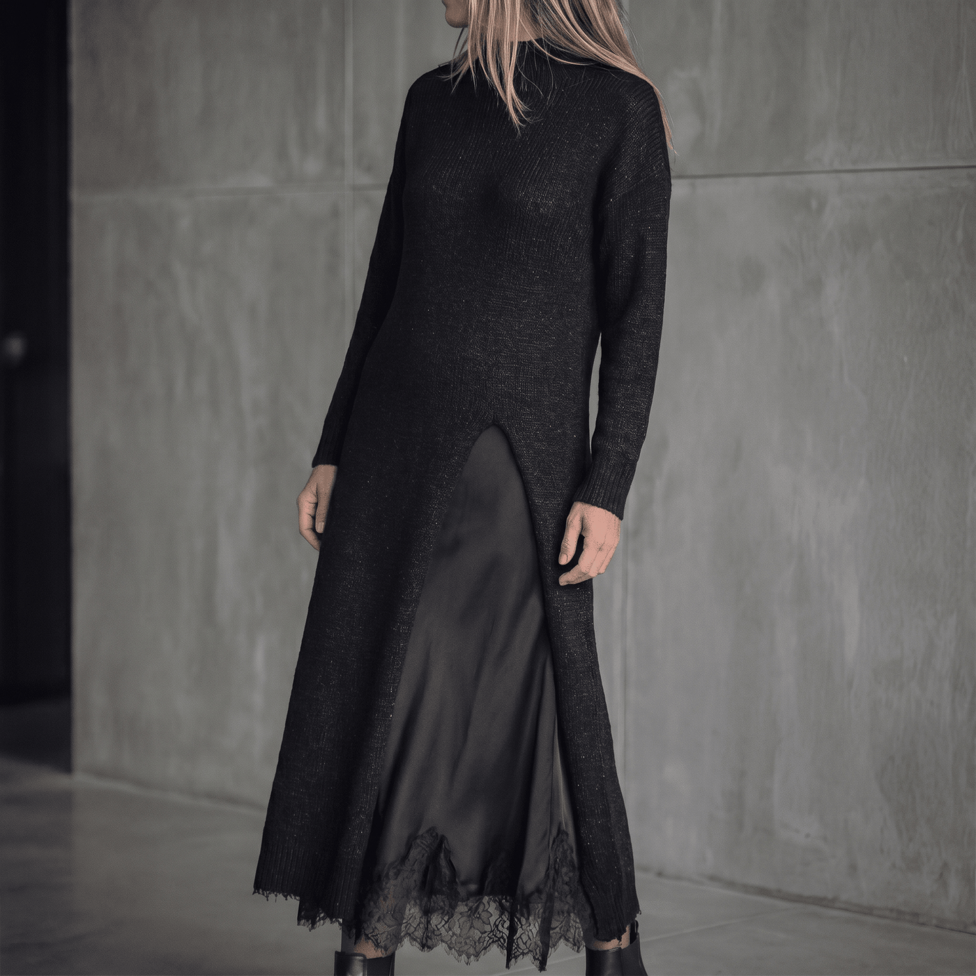 Lunette – Women’s Knitted Cardigan & Lace Camisole Set