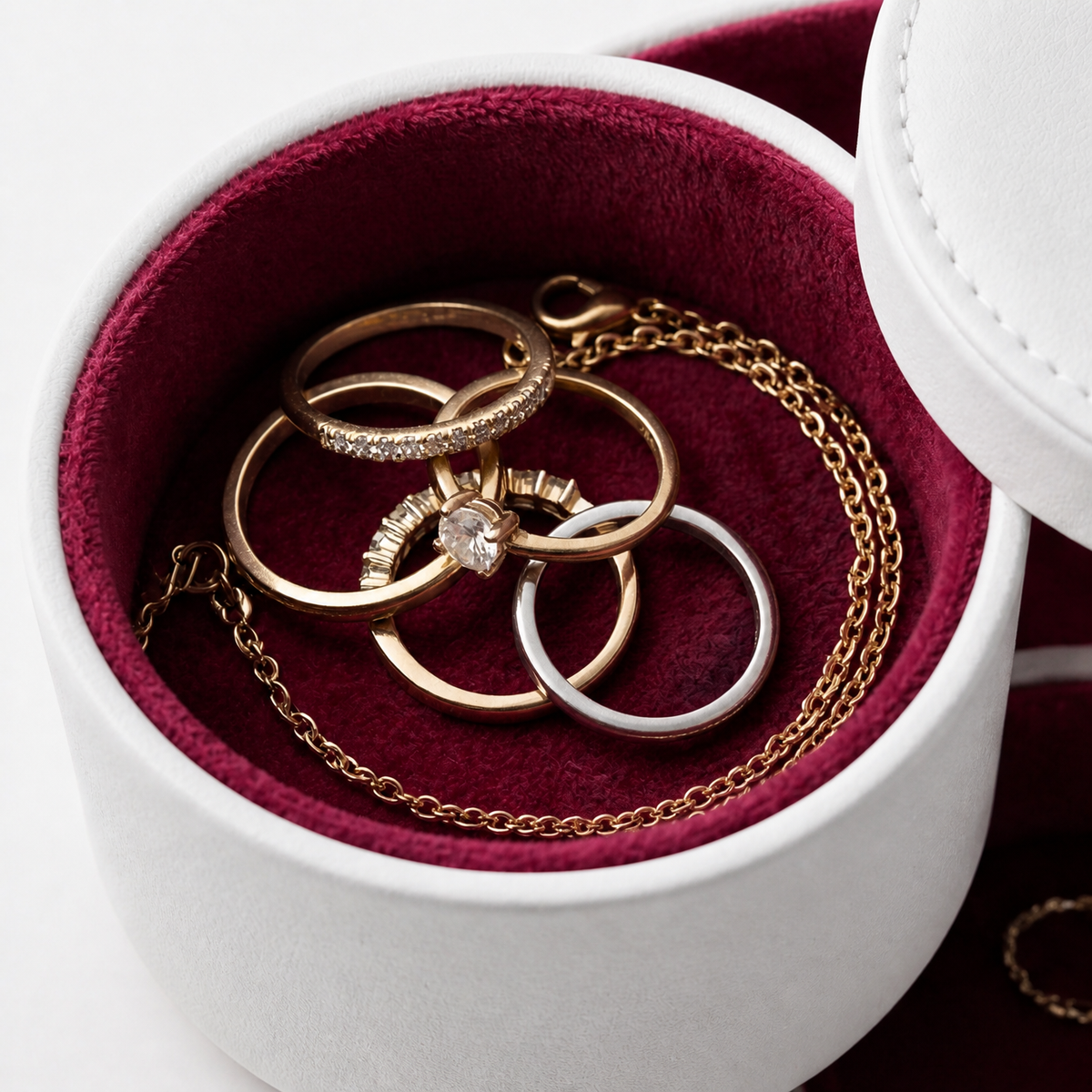 Velora – 3 Tier Travel Jewelry Roll