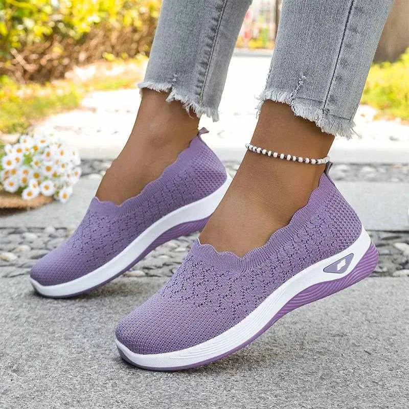 Wavella – Lightweight Slip-On Walking Shoes for Women