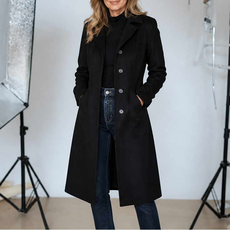 Draperie – Suede Trench That Moves With You, Not Around You