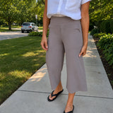 Velessa – High Waisted Wide Leg Cropped Pants with Pockets