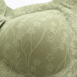 Veluna – Seamless front closure wireless bra