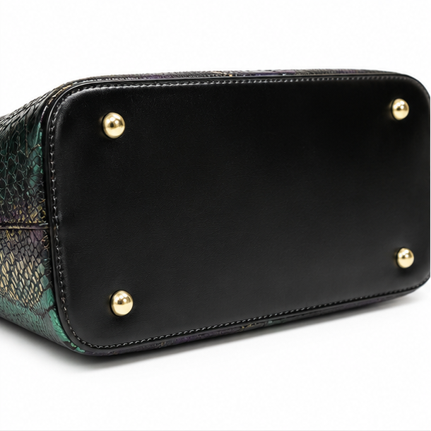 Vestralia – Iridescent Snakeskin-look Tote Bag
