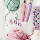 Yarnlove – 3D crafting mug for knitters and crocheters